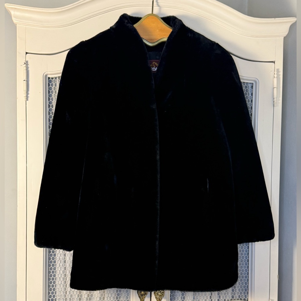 Classic 80s Vintage Jordache Mob Wife Faux Fur Coat - Picture 5 of 9